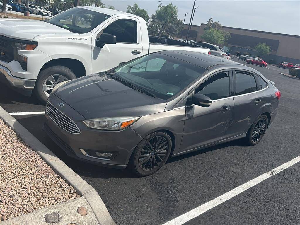 2016 FORD Focus