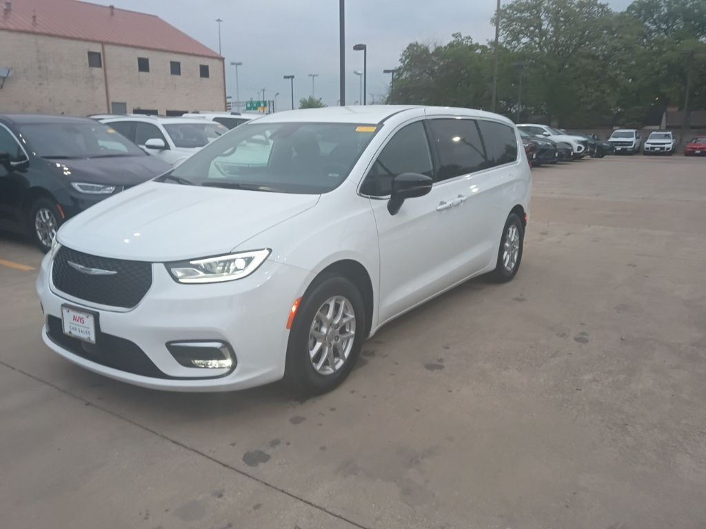 2025 CHRYSLER Pacifica