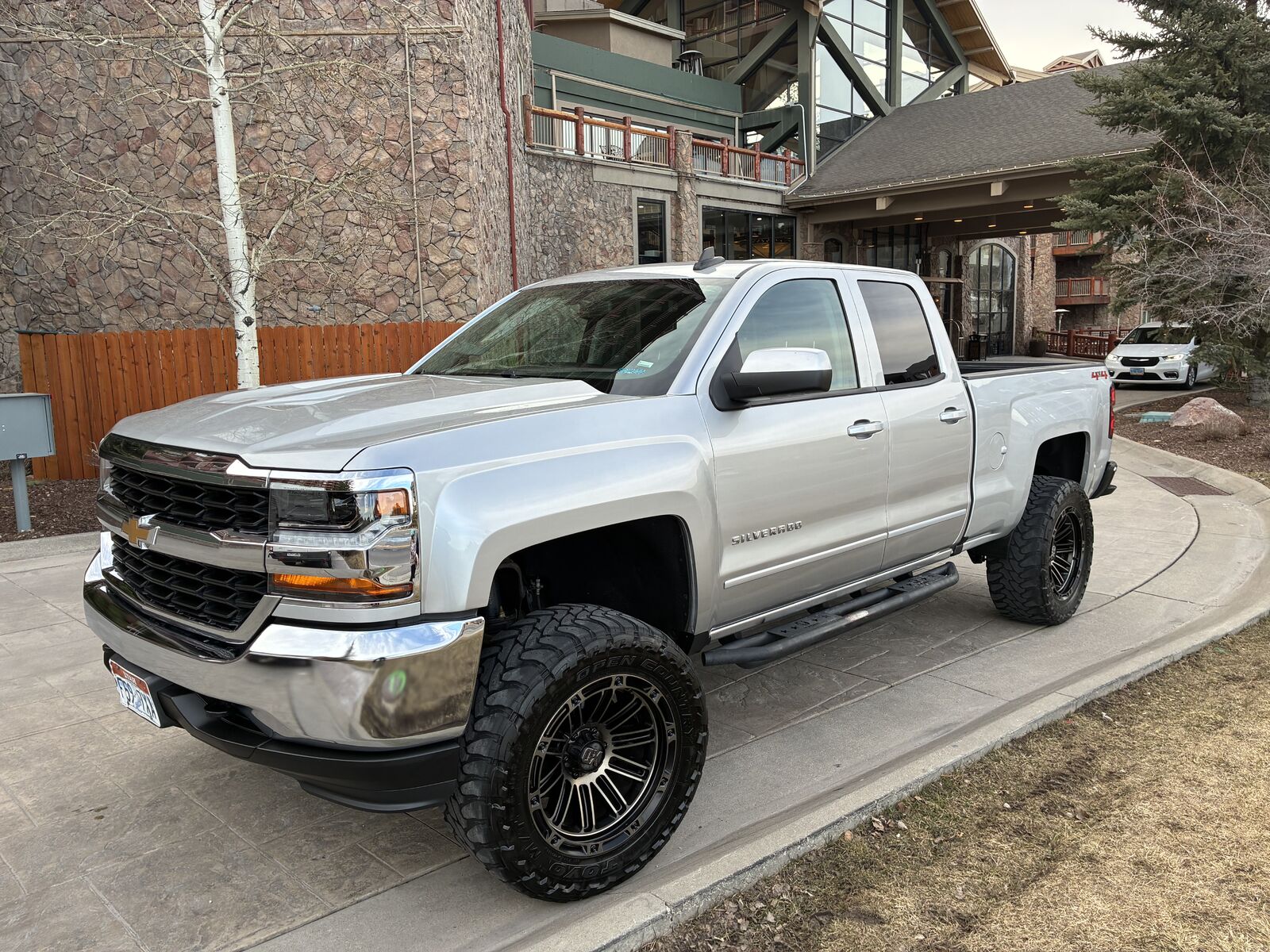 2019 CHEVROLET Silverado LD