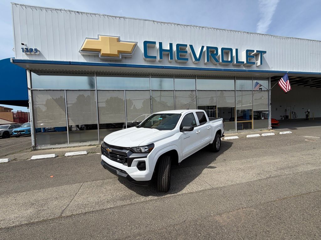 2026 CHEVROLET Colorado