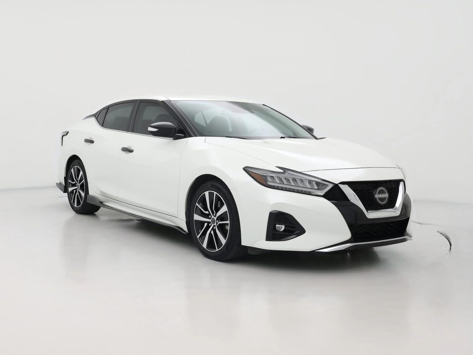 2023 NISSAN Maxima