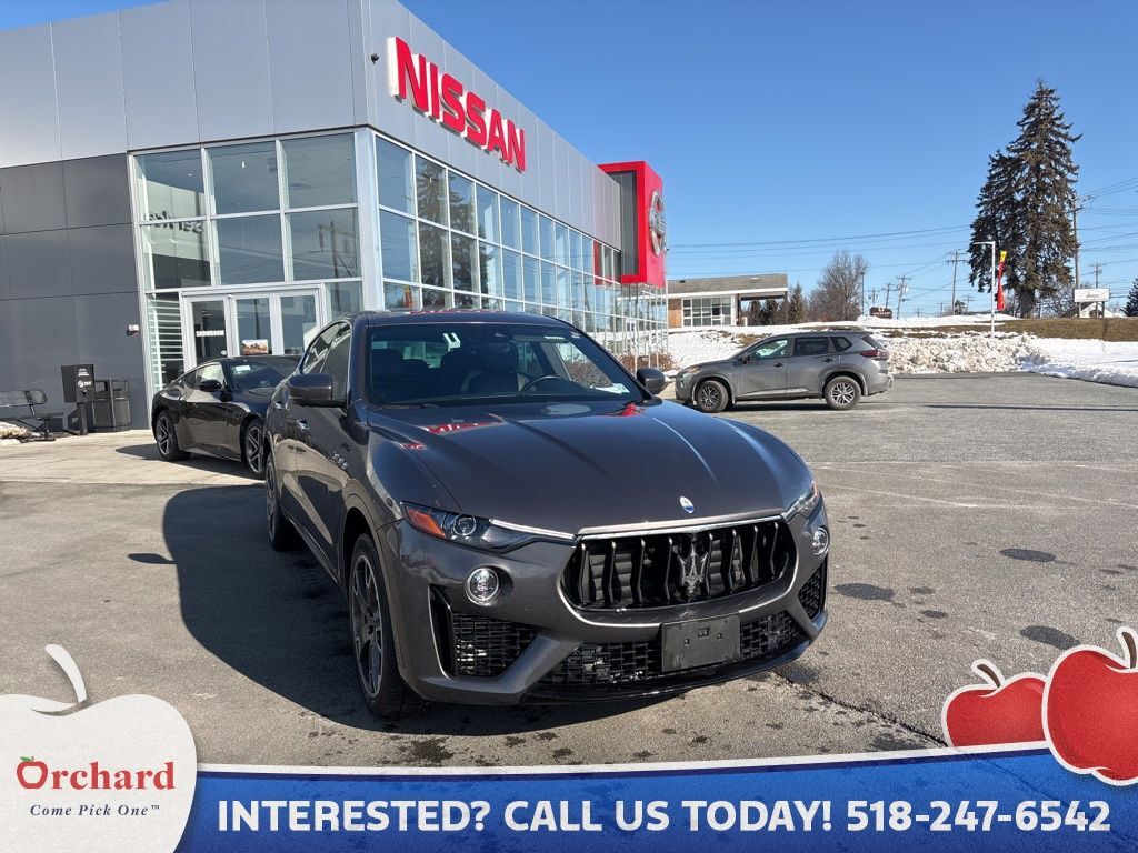 2023 MASERATI Levante