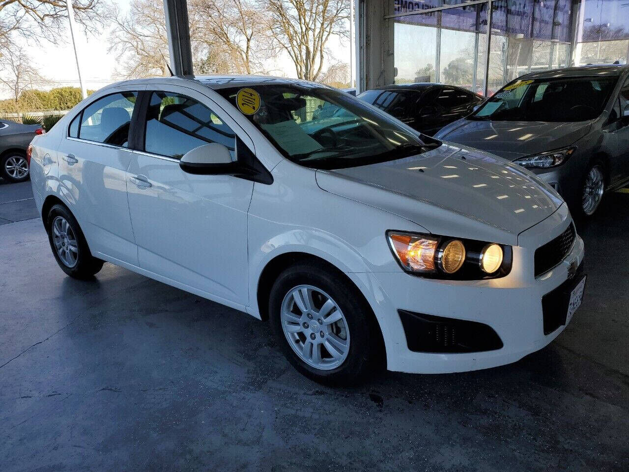 2014 CHEVROLET Sonic