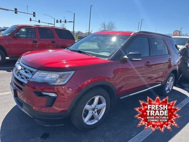2018 FORD Explorer