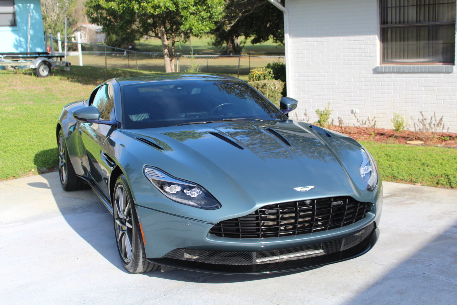 2018 ASTON MARTIN DB11