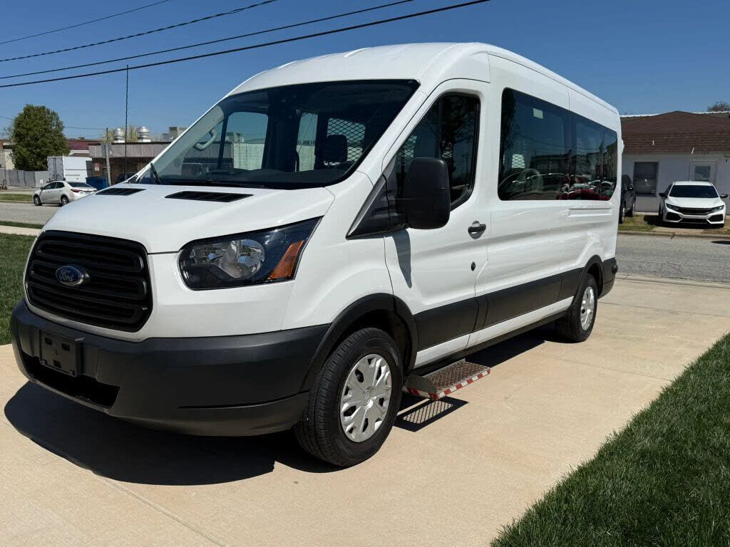 2019 FORD Transit