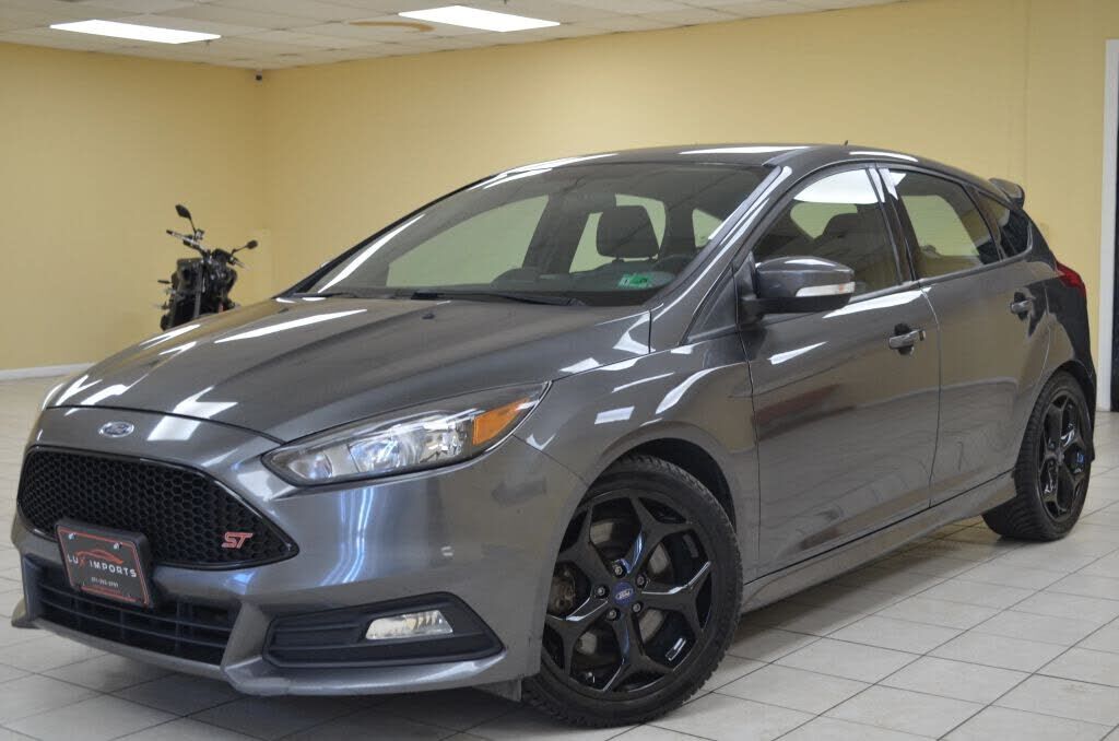2016 FORD Focus