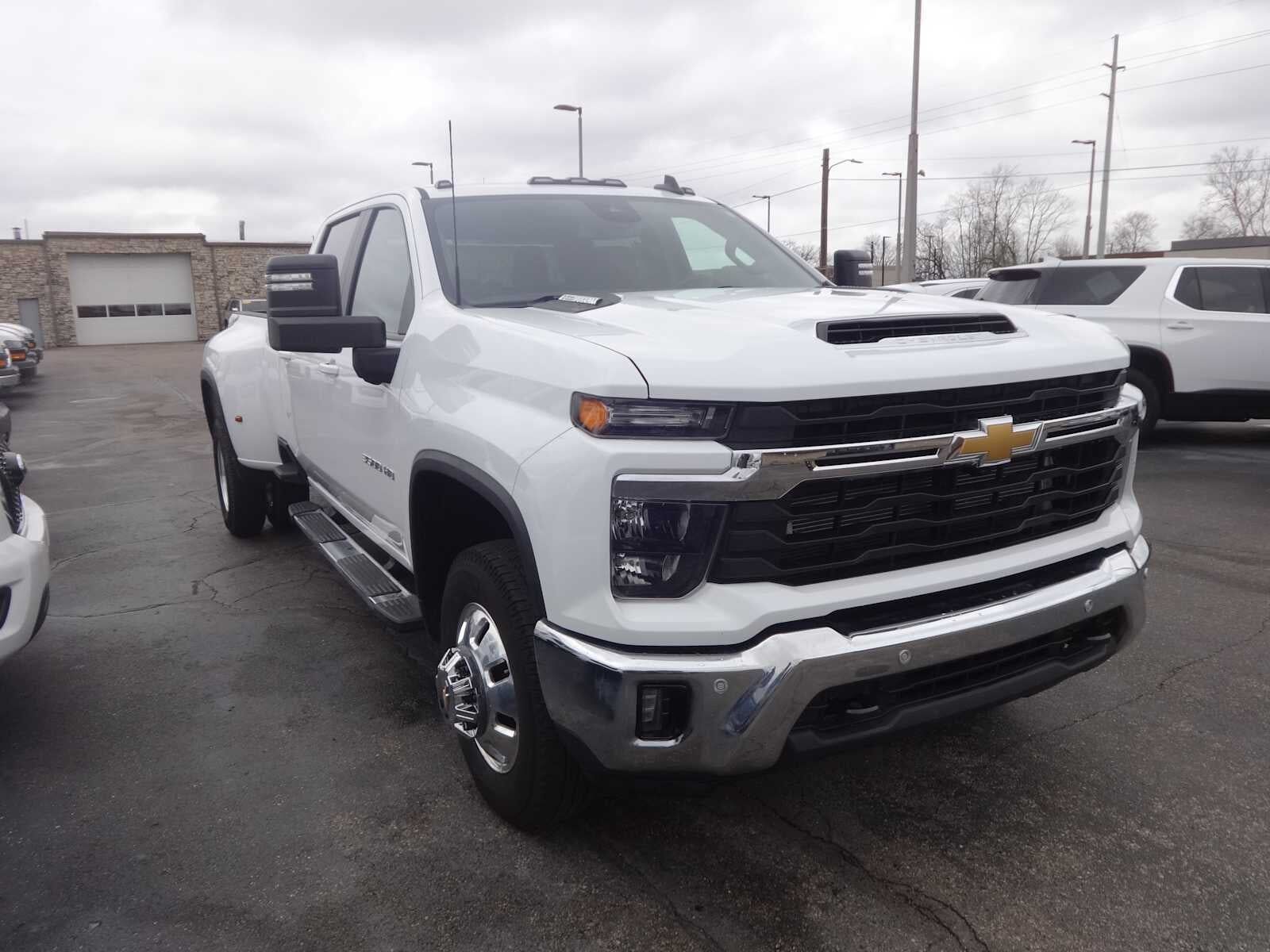 2025 CHEVROLET Silverado HD