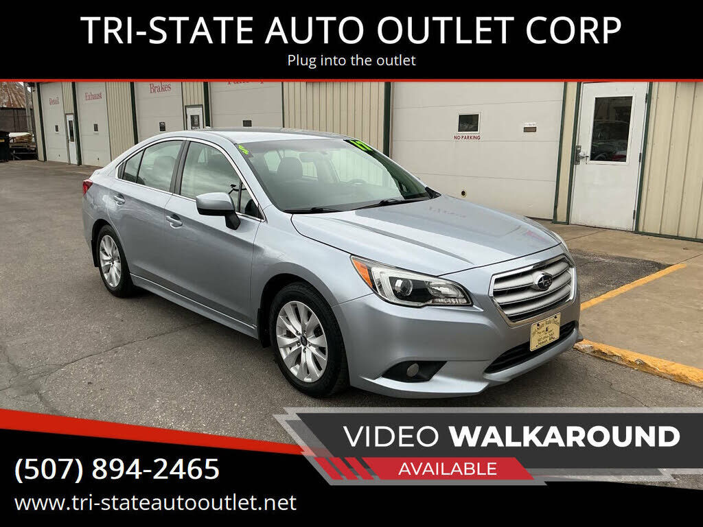2017 SUBARU Legacy