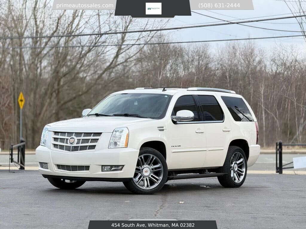 2013 CADILLAC Escalade