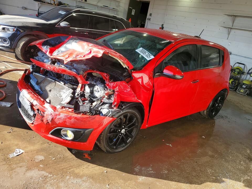 2015 CHEVROLET Sonic