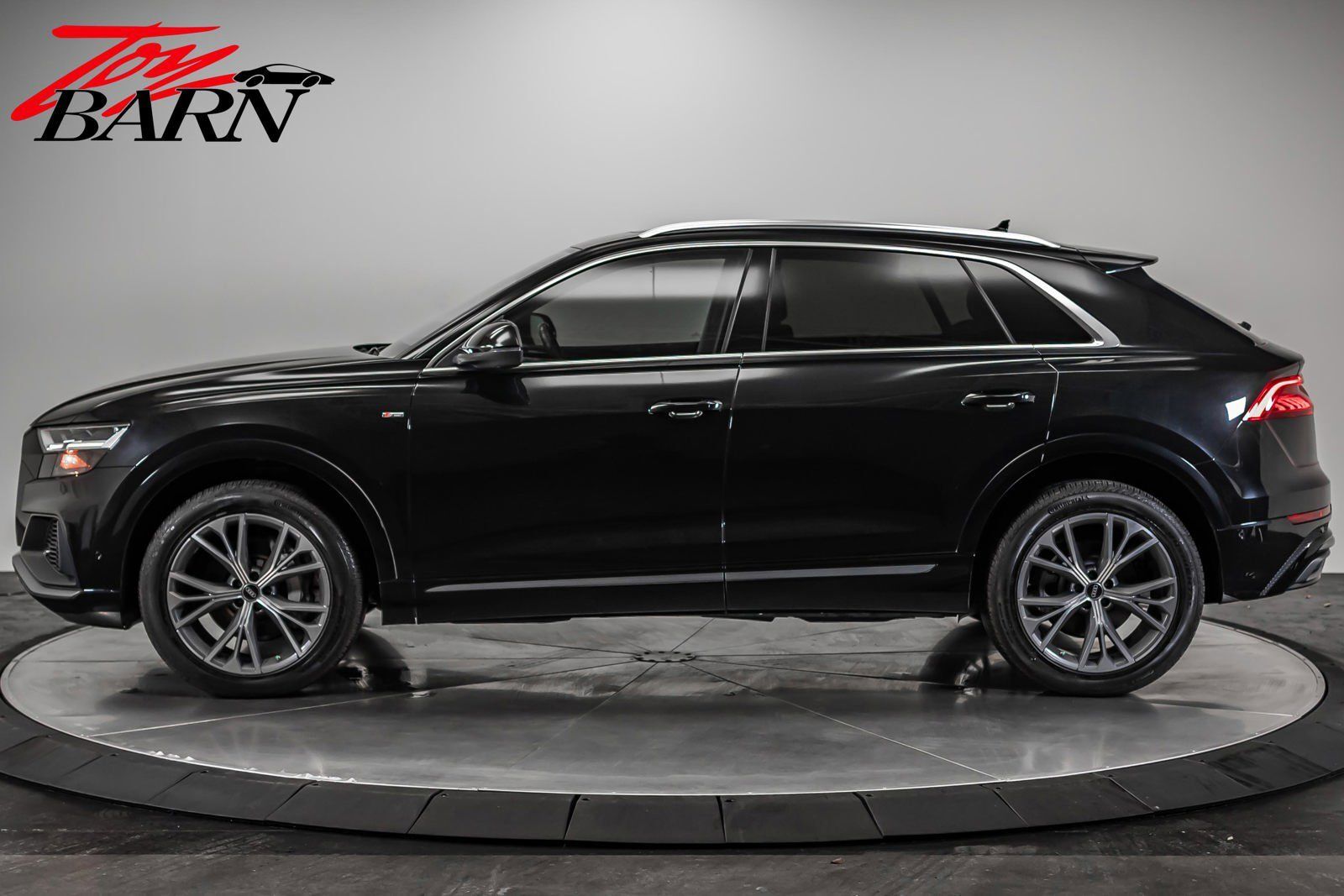 2022 Audi Q8