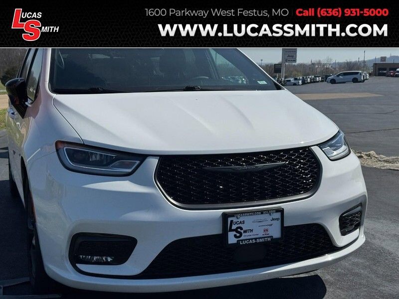 2025 CHRYSLER Pacifica