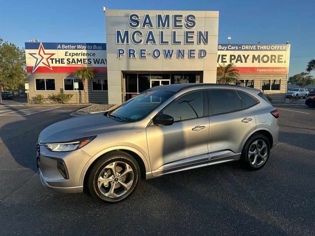 2024 FORD Escape