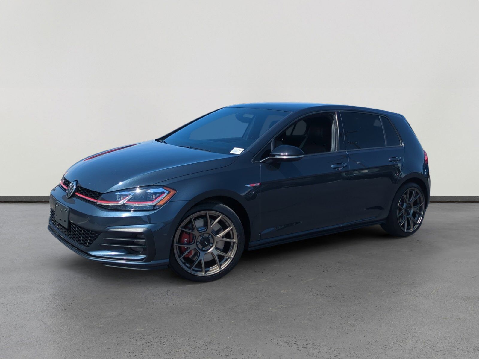 2021 VOLKSWAGEN Golf GTI