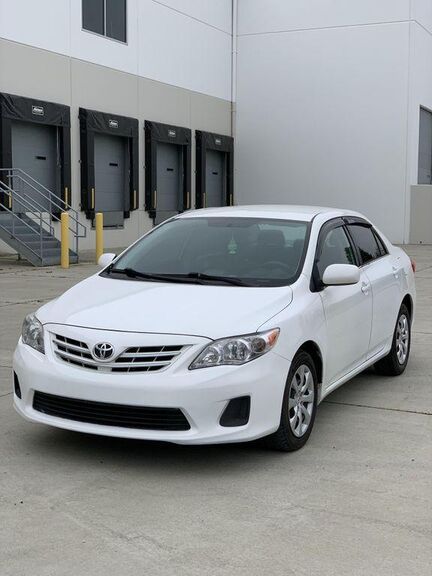 2013 TOYOTA Corolla