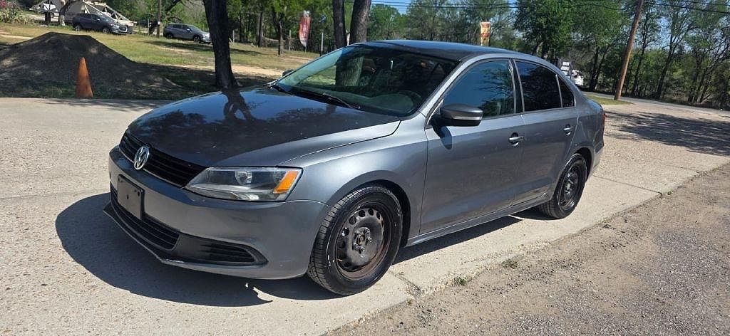 2012 VOLKSWAGEN Jetta