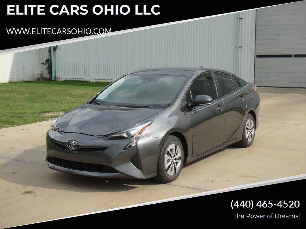 2017 TOYOTA PRIUS