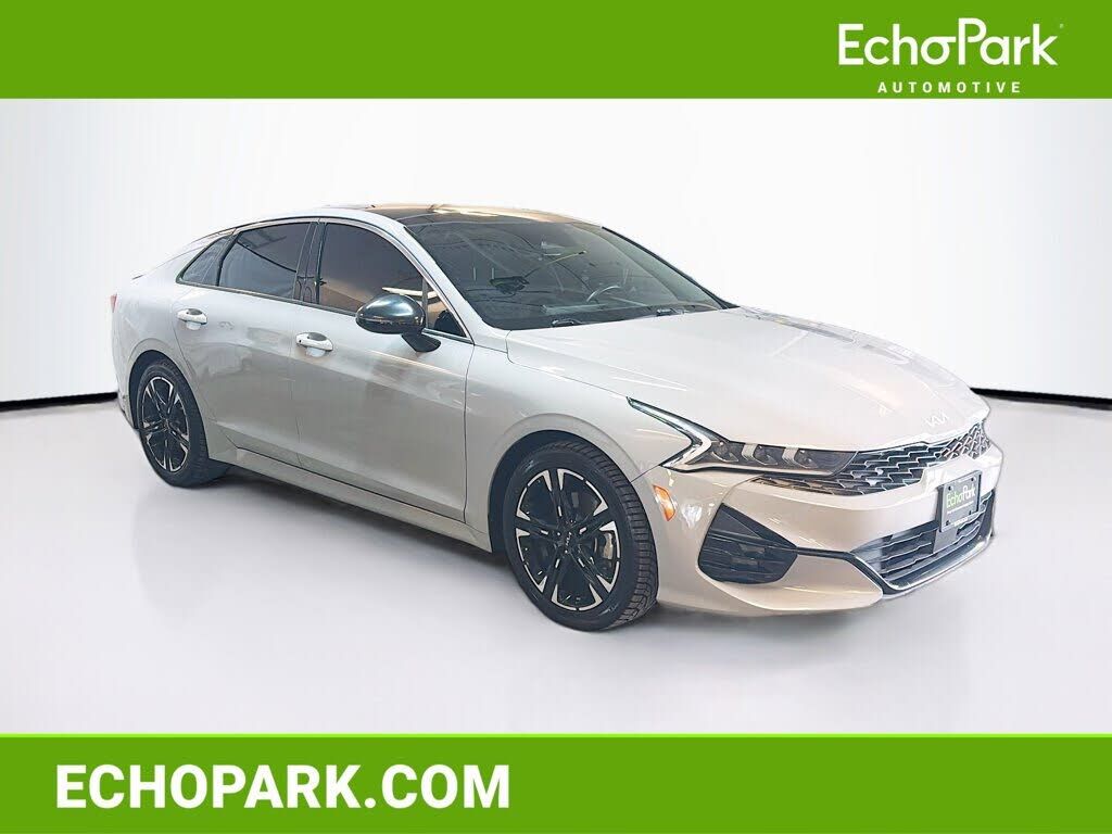 2022 KIA K5