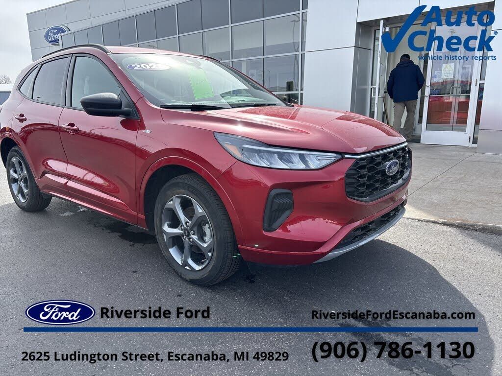 2023 FORD Escape