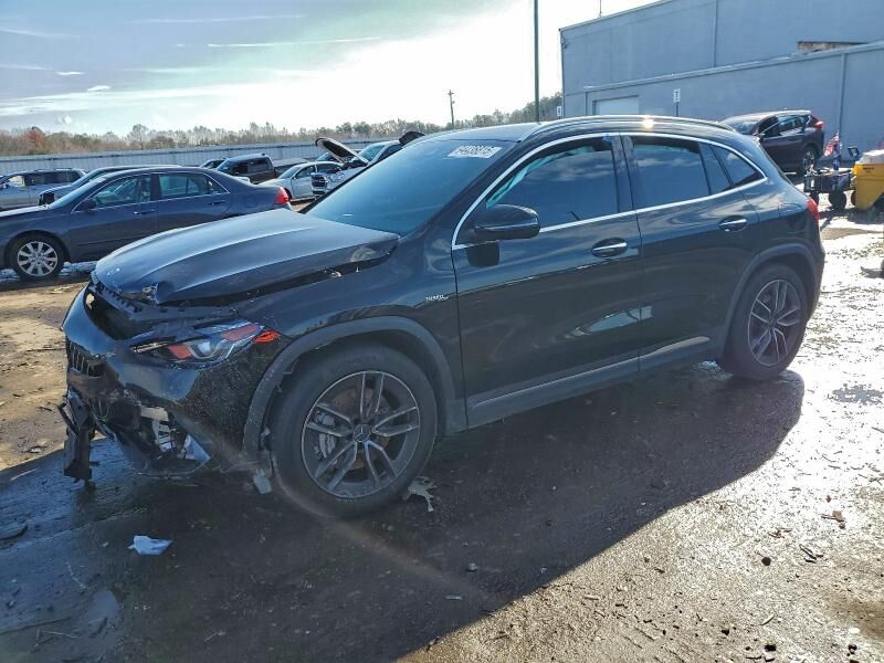 2021 MERCEDES-BENZ GLA-Class