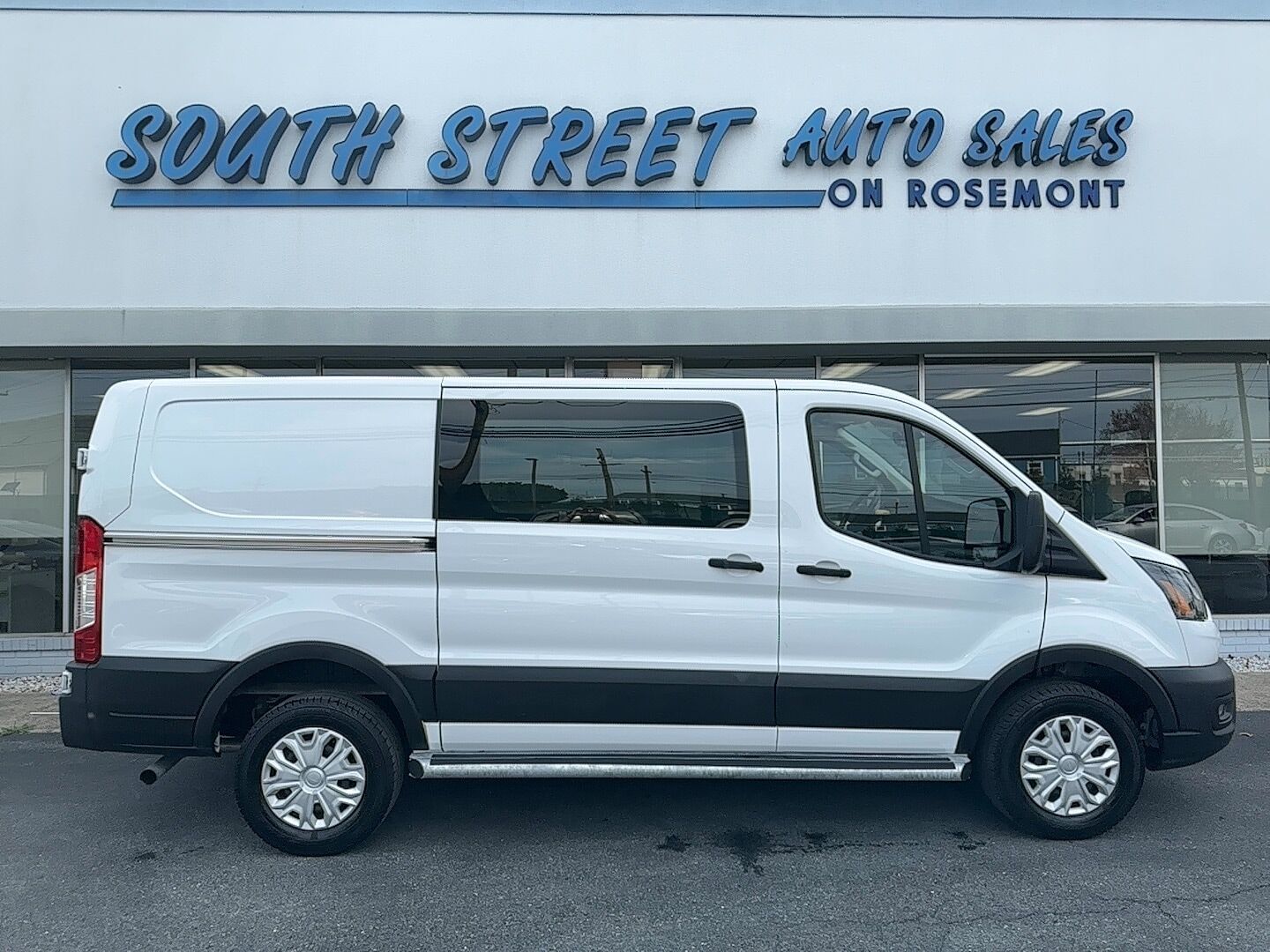 2024 FORD Transit