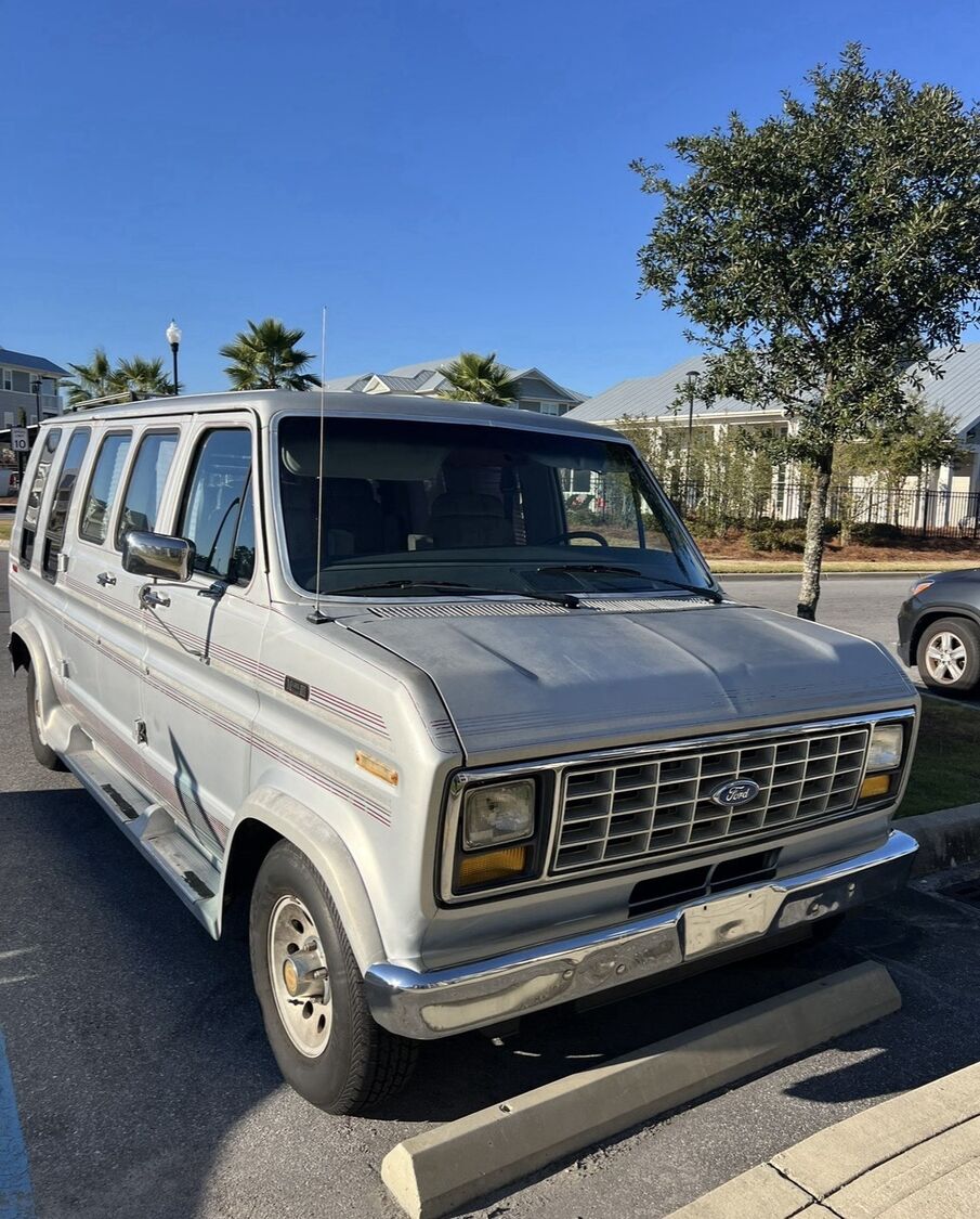 Ford E-150
