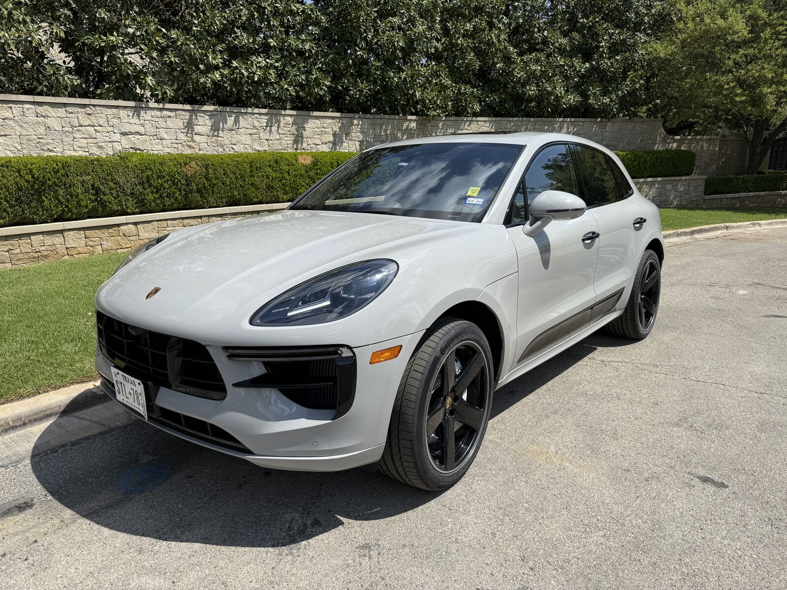 2020 PORSCHE Macan