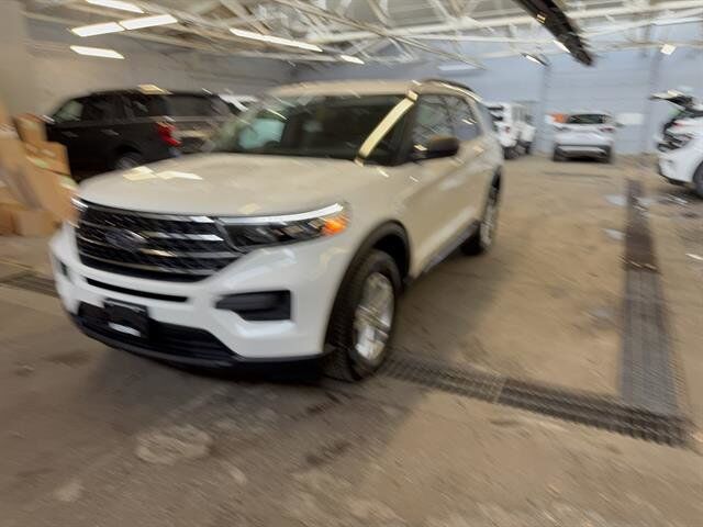 2024 FORD Explorer