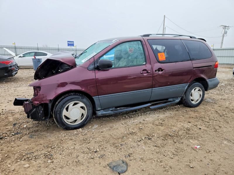 1999 TOYOTA Sienna