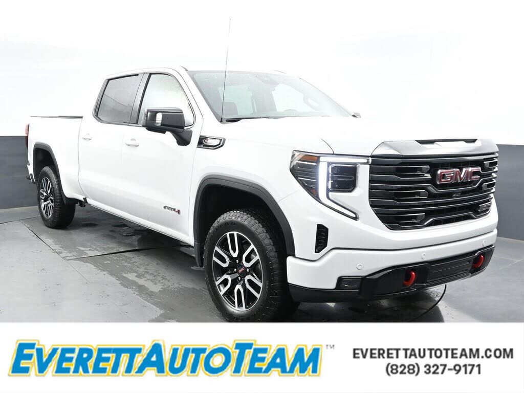 2024 GMC Sierra