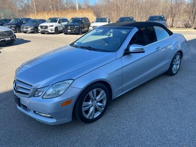 2012 MERCEDES-BENZ E-Class