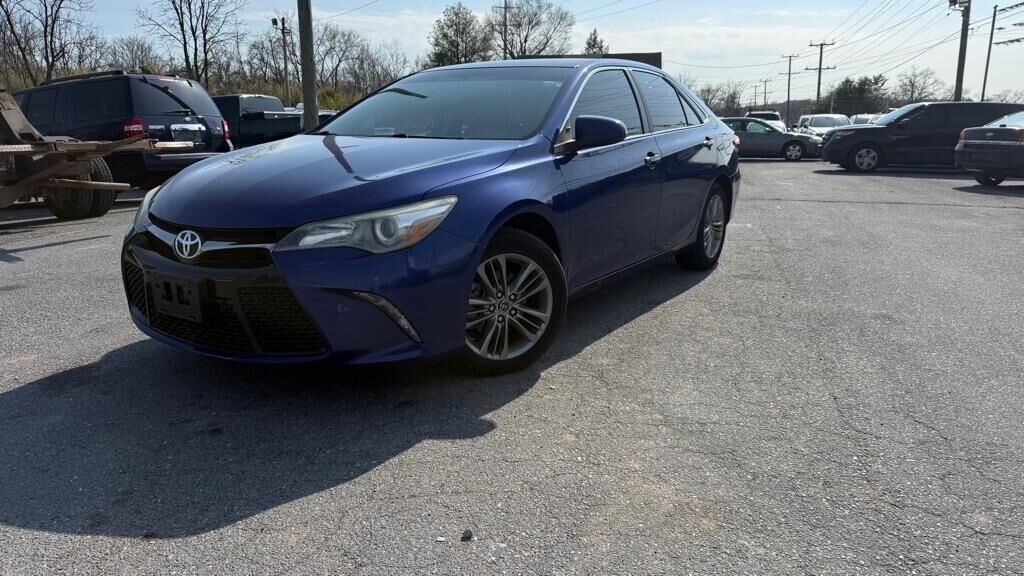 2015 TOYOTA Camry
