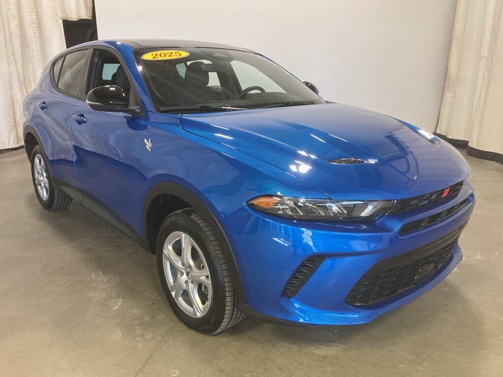 2025 DODGE HORNET