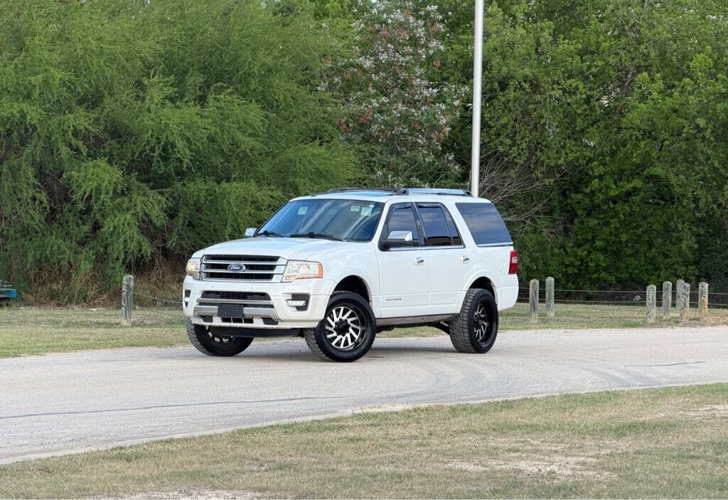 2016 FORD Expedition