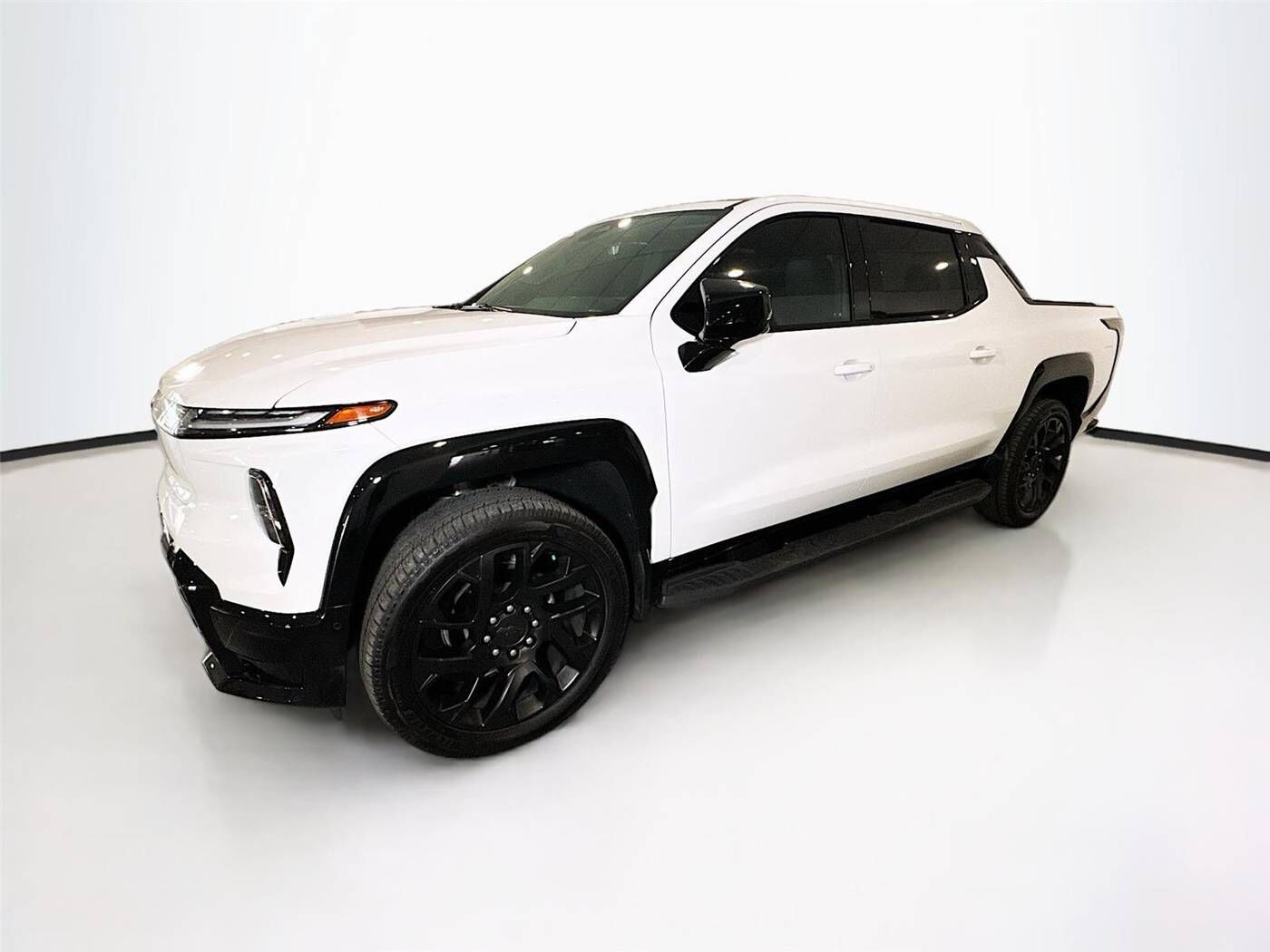 2024 CHEVROLET Silverado EV