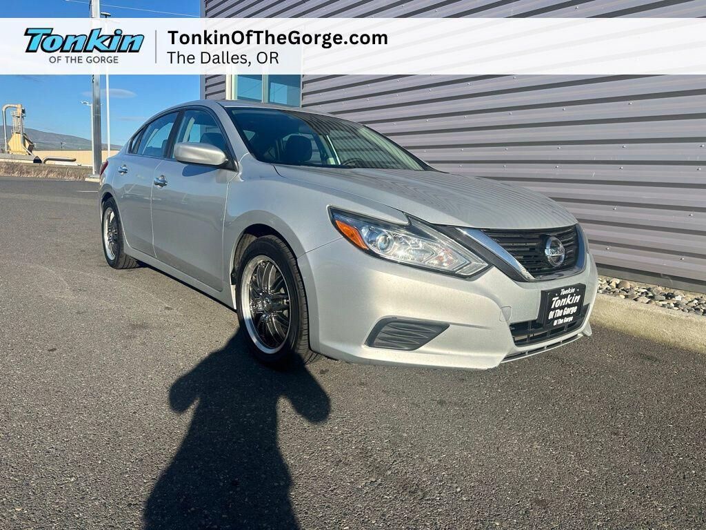 2016 NISSAN Altima
