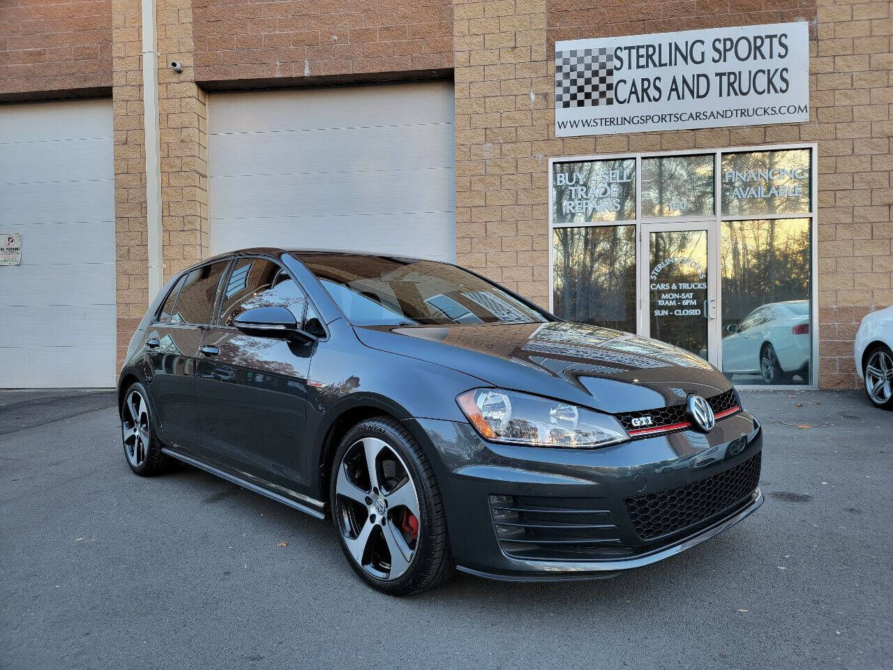 2017 VOLKSWAGEN Golf GTI