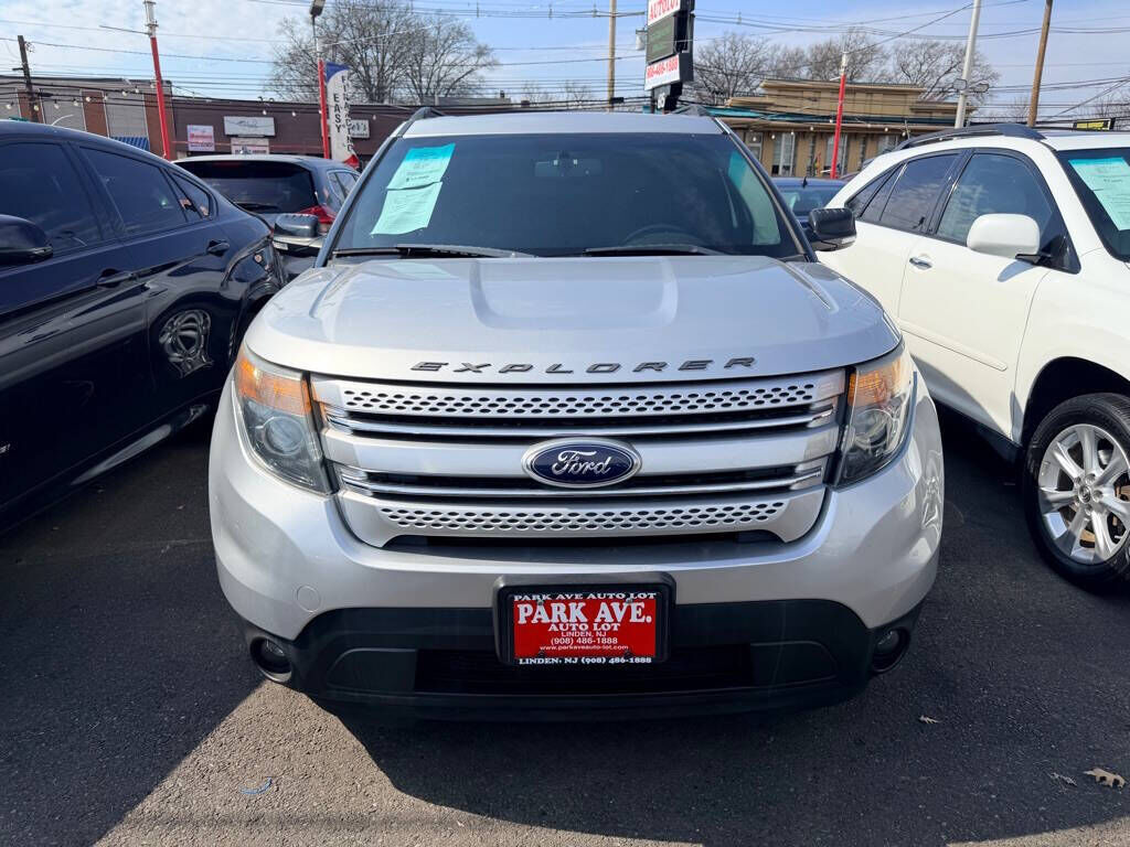 2014 FORD Explorer