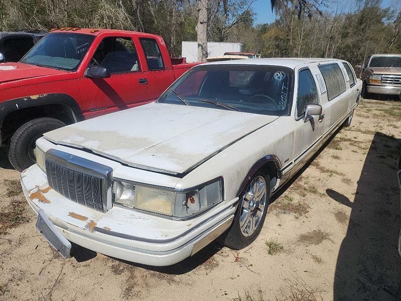 1991 LINCOLN Town Car