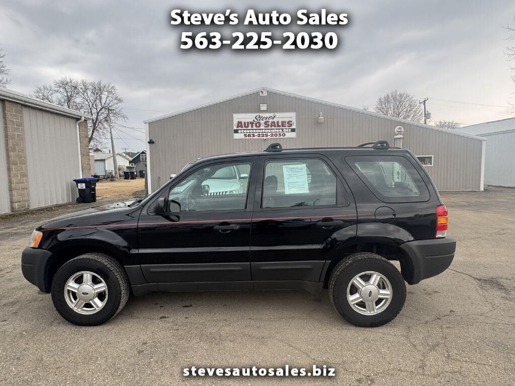 2004 FORD Escape