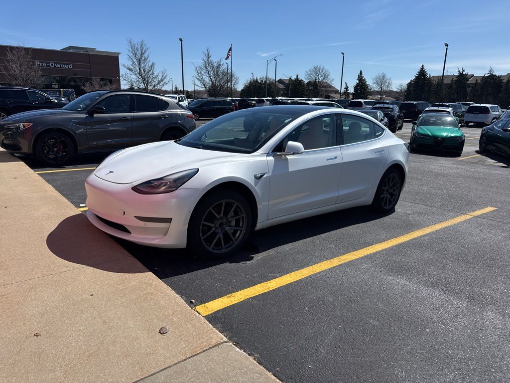 2019 TESLA Model 3