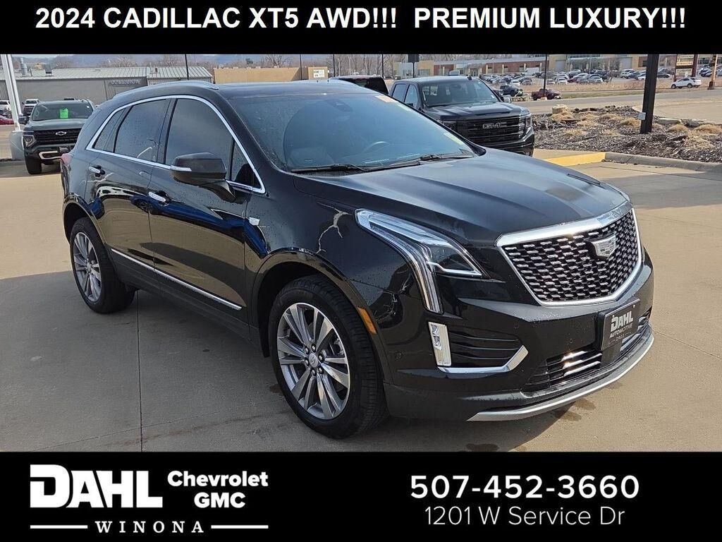 2024 CADILLAC XT5