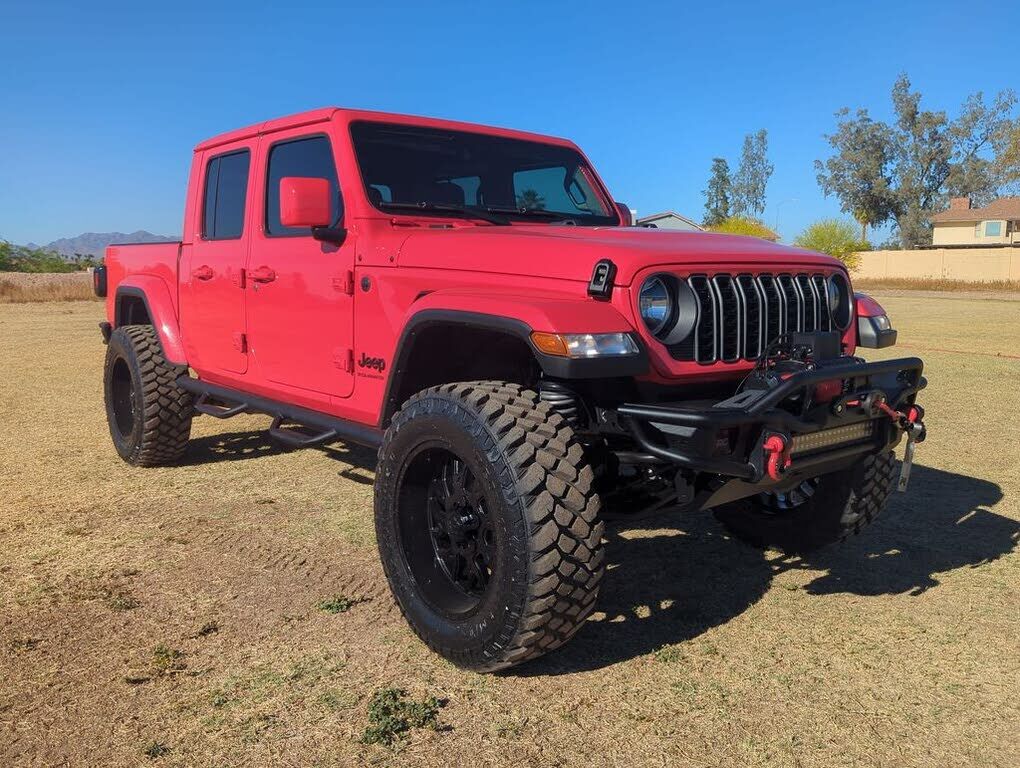 2025 JEEP Gladiator