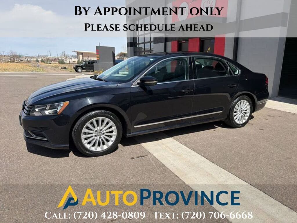 2017 VOLKSWAGEN Passat