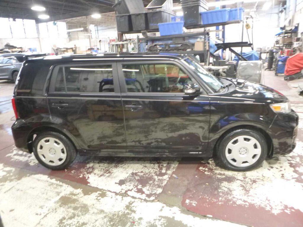2013 TOYOTA SCION