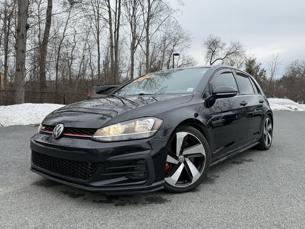 2020 VOLKSWAGEN Golf GTI