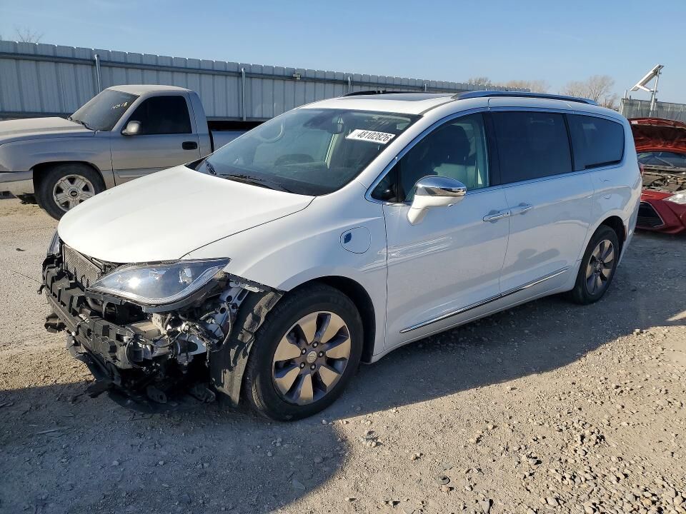 2019 CHRYSLER Pacifica