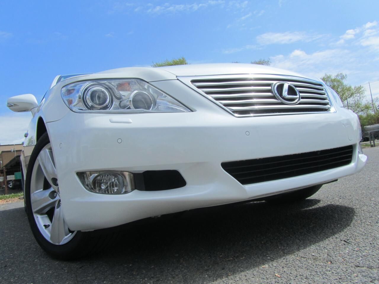 2011 LEXUS LS