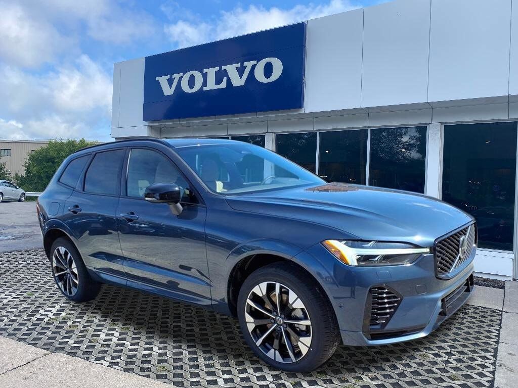 2026 VOLVO XC60